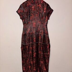 Elegant Traditional Chinese Red and Black Dress